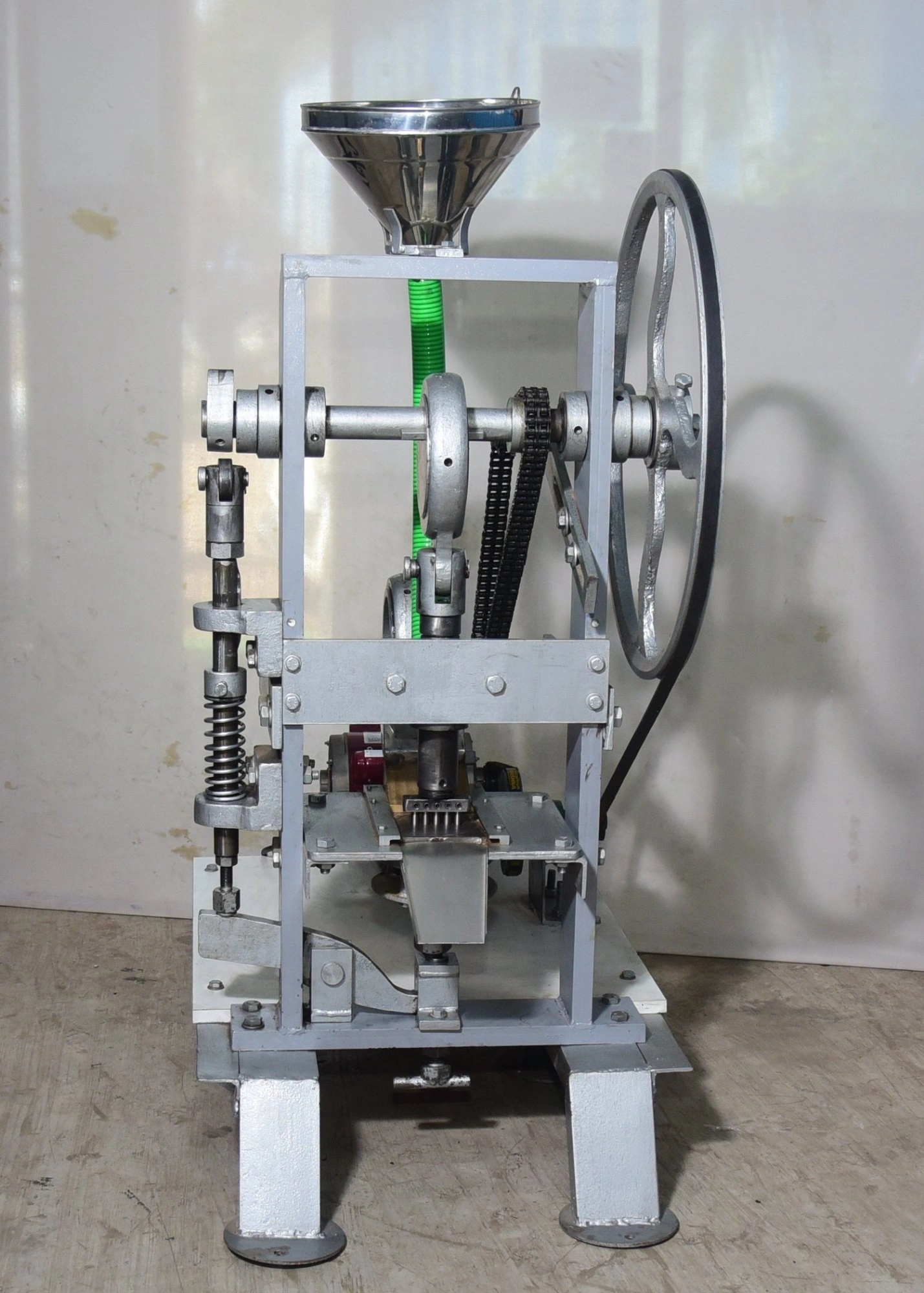 notebook making machine madhyapradesh